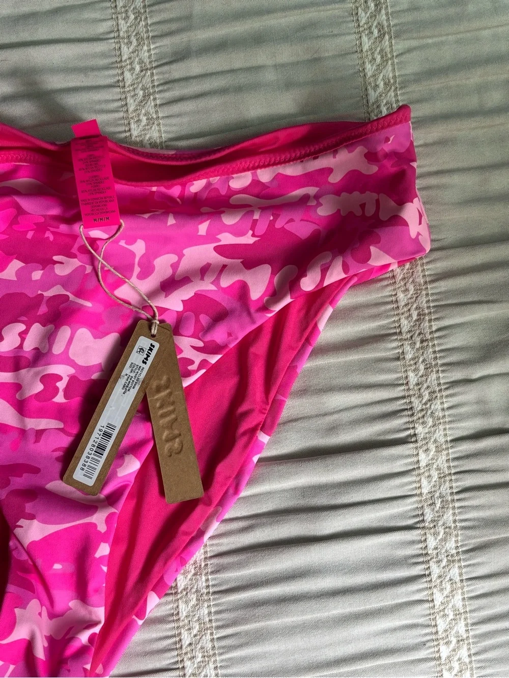 SKIMS Pink Camo Mid Waist Bikini Bottoms Size M / Medium